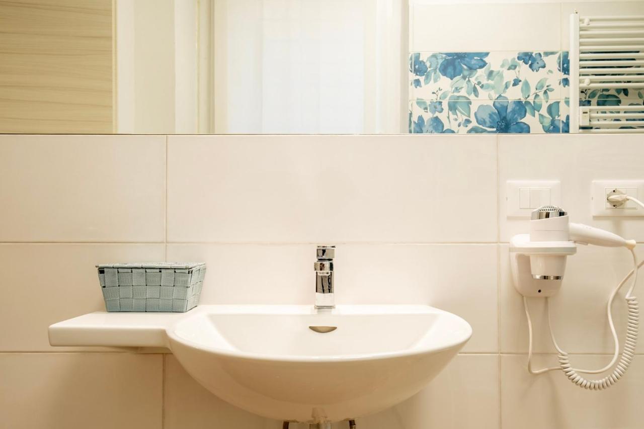 Marconi28suites Bologna Esterno foto